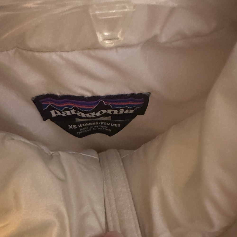 Patagonia Women's Nano Puff® Parka - Picture 3 of 5